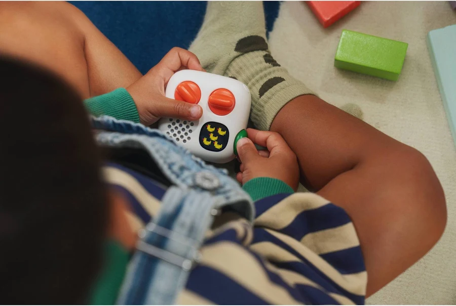 Yoto Mini 4th Gen Portable Kids' Audio Player, photo 5 of 7