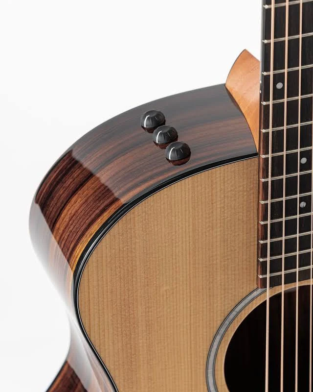Taylor 214ce Plus Grand Auditorium Acoustic-Electric Guitar, photo 7 of 7