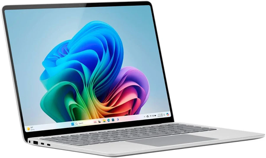 Microsoft Surface Laptop 13.8" Copilot+ PC Touchscreen (16GB RAM, 512GB SSD, Platinum), photo 3 of 7