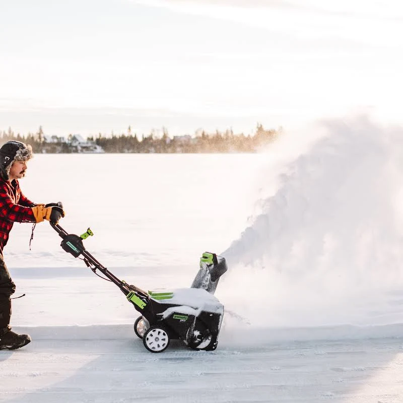 Greenworks Pro 80V 22-in. Cordless Single-Stage Snow Blower (2617902), photo 6 of 7