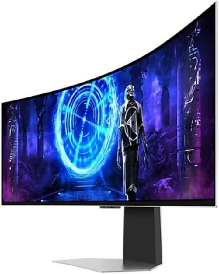 Samsung Odyssey OLED G9 49" 240Hz Curved Gaming Monitor (G95SD), photo 3 of 7