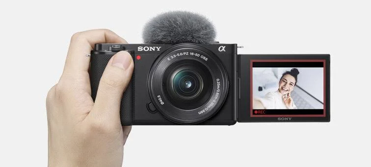 Sony ZV-E10 Mirrorless Vlog Camera with 16-50mm Lens, photo 7 of 7