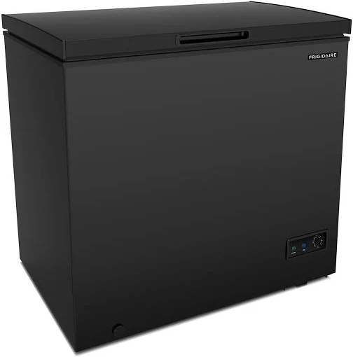 Frigidaire 7.0 cu ft Chest Freezer, photo 5 of 7