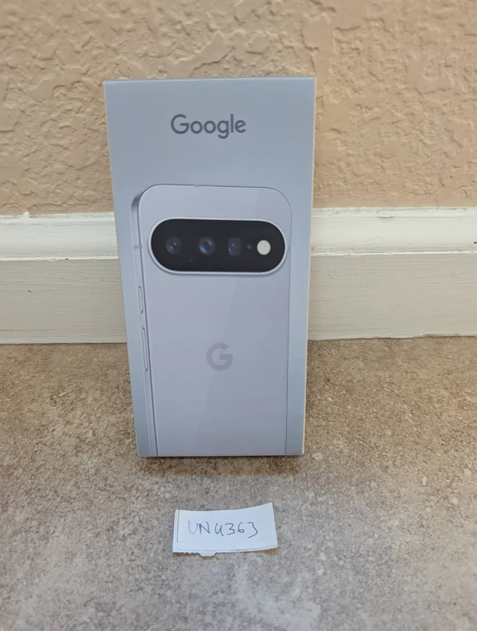Google Pixel 11 256GB Unlocked, photo 2 of 7